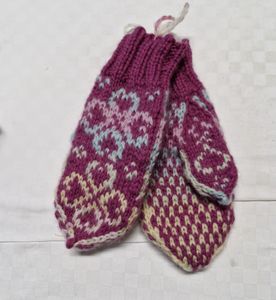 Hovedbilde Tykk "Selbuvott". Liten Dame