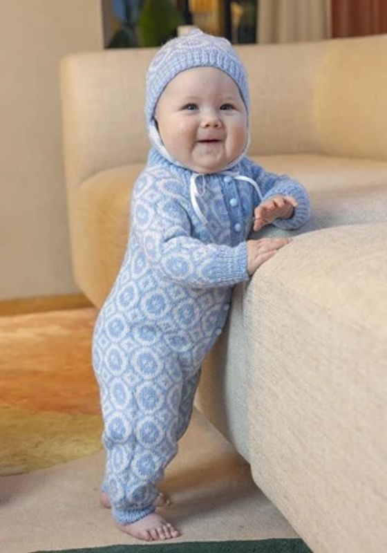 2506-6 Maximus dress og lue