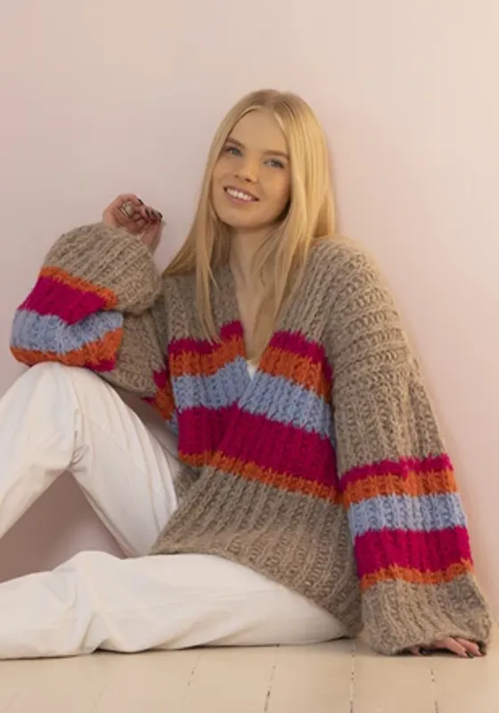 Katalog 2408 Motestrikk med dobbel Maya